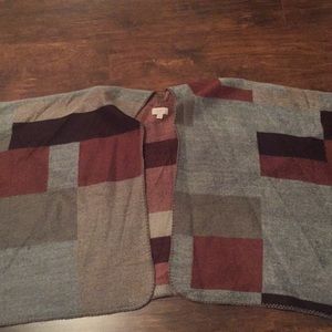 Loft Wrap- Pink, Maroon, and Tan